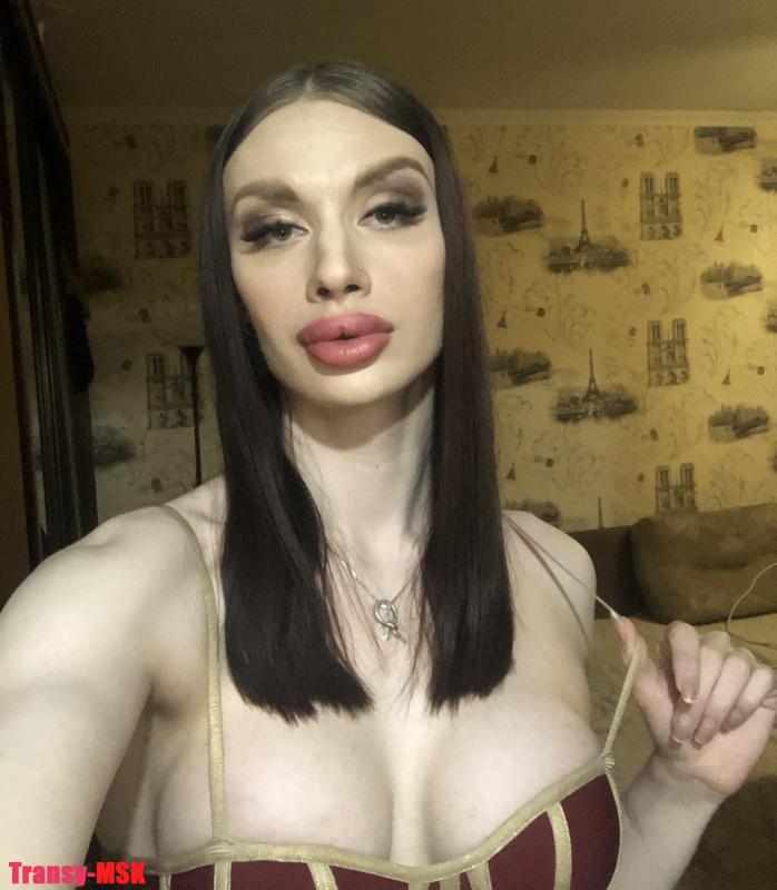 Транссексуалы Москвы — жизнь, борьба и сообщество