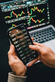 Forex vs Stocks Trading Which is Right for You 1632999782 Forex vs Stocks Trading Which is Right for You 1632999782